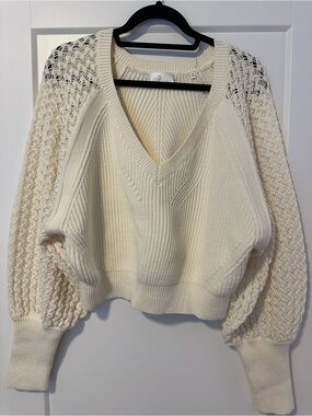 7 For All Mankind Cream Open-Weave V-Neck Sweater